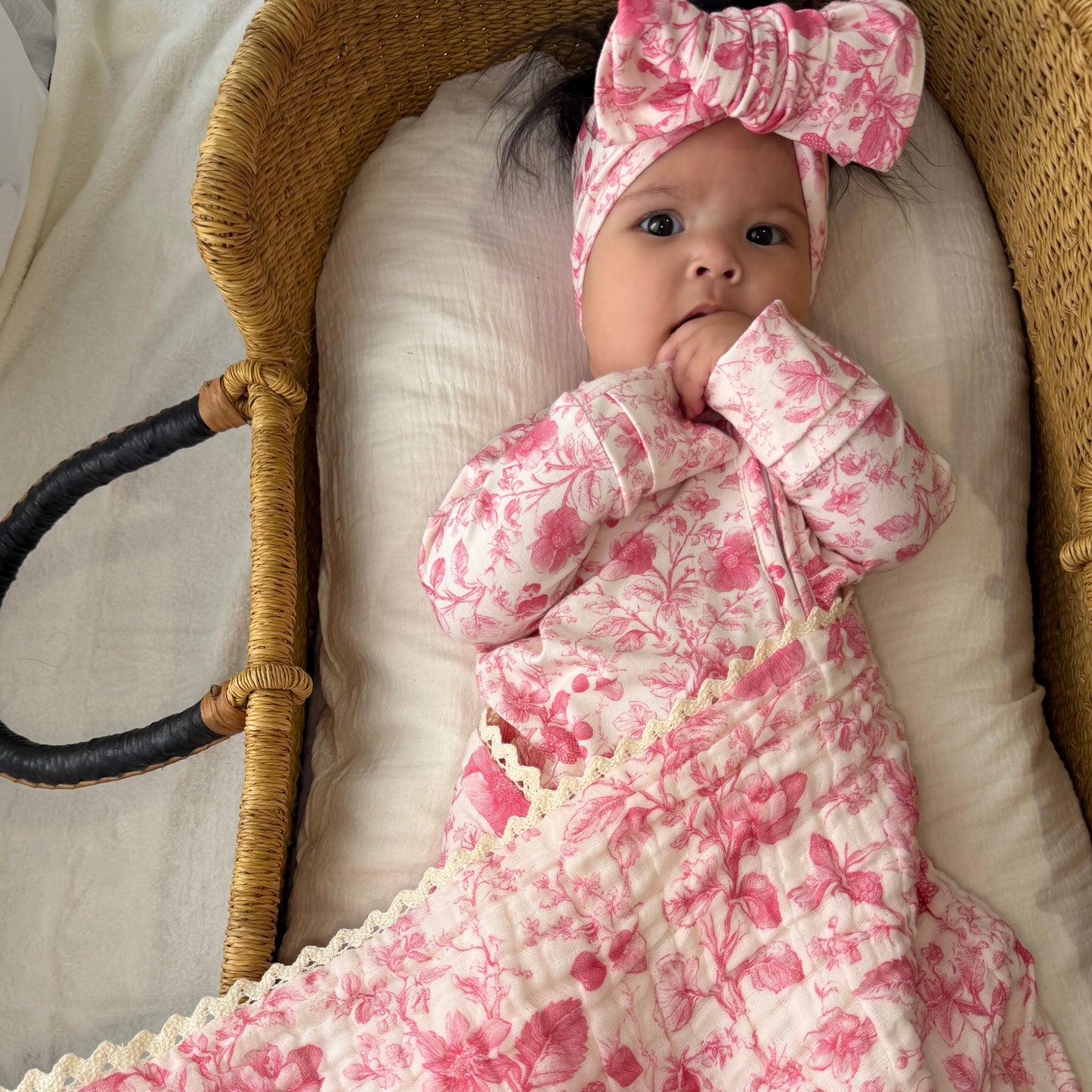 OVERSIZED TOPKNOT WILDFLOWER DREAM