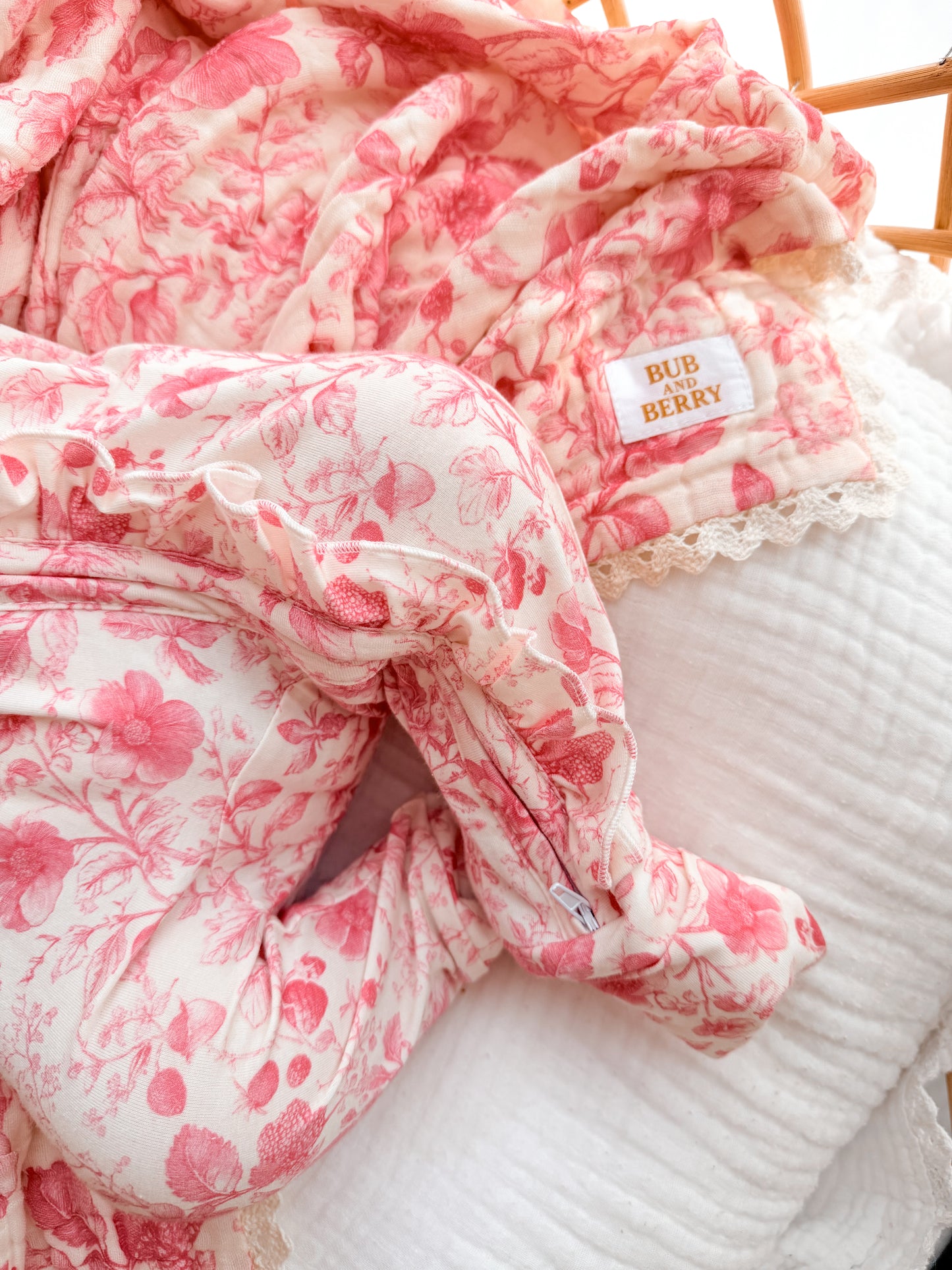 GAUZE LACE BLANKET WILDFLOWER DREAM